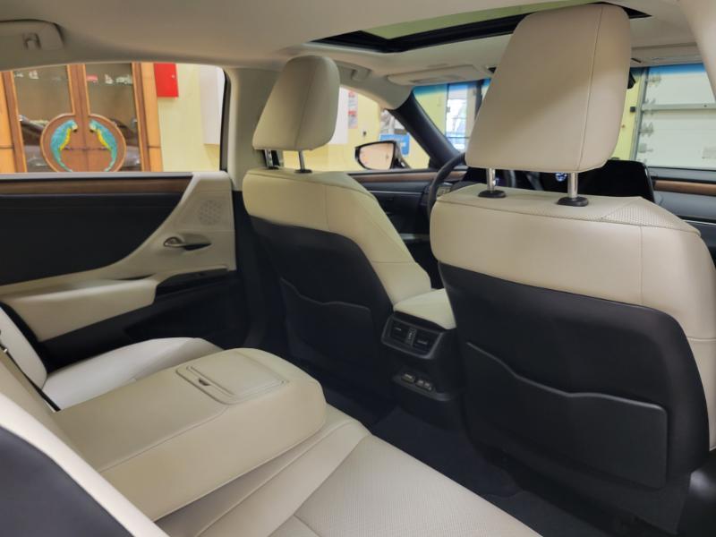 Lexus ES 350 2024