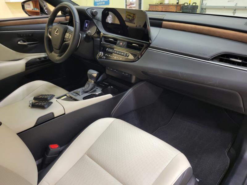 Lexus ES 350 2024
