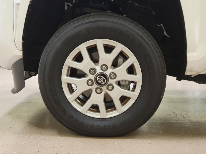 Toyota Tacoma SR Double Cab 2WD 2024