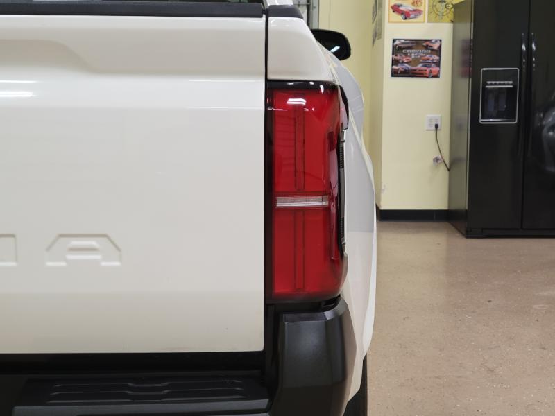 Toyota Tacoma SR Double Cab 2WD 2024