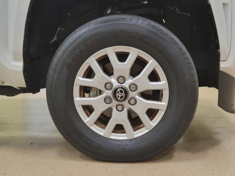 Toyota Tacoma SR Double Cab 2WD 2024