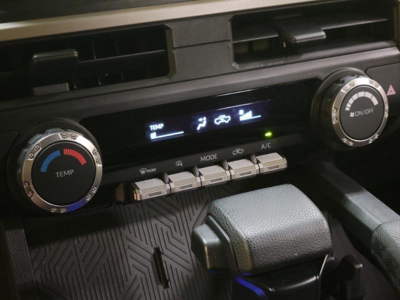 Toyota Tacoma SR Double Cab 2WD 2024
