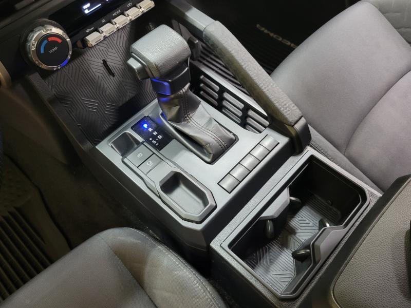 Toyota Tacoma SR Double Cab 2WD 2024
