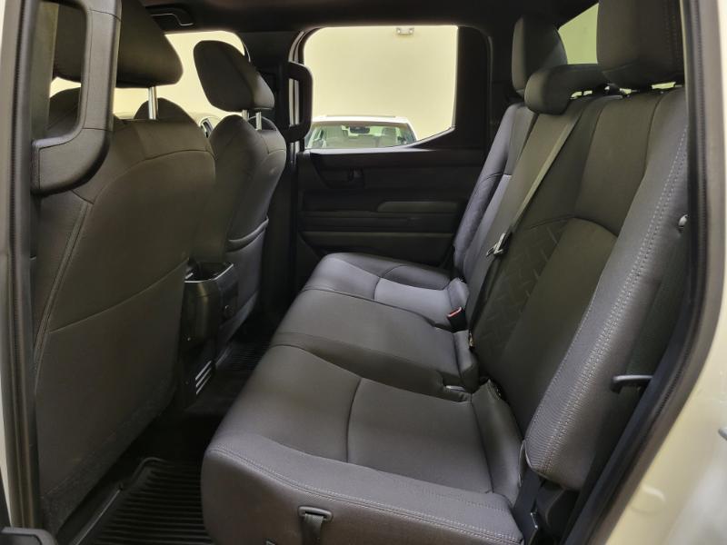 Toyota Tacoma SR Double Cab 2WD 2024