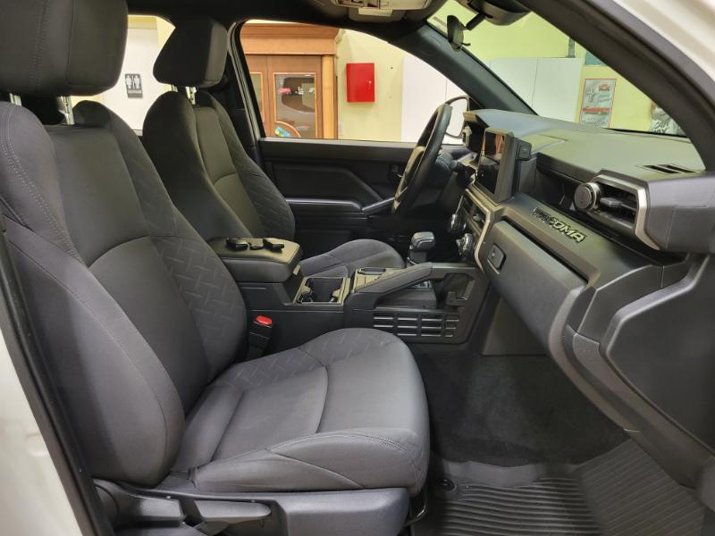 Toyota Tacoma SR Double Cab 2WD 2024