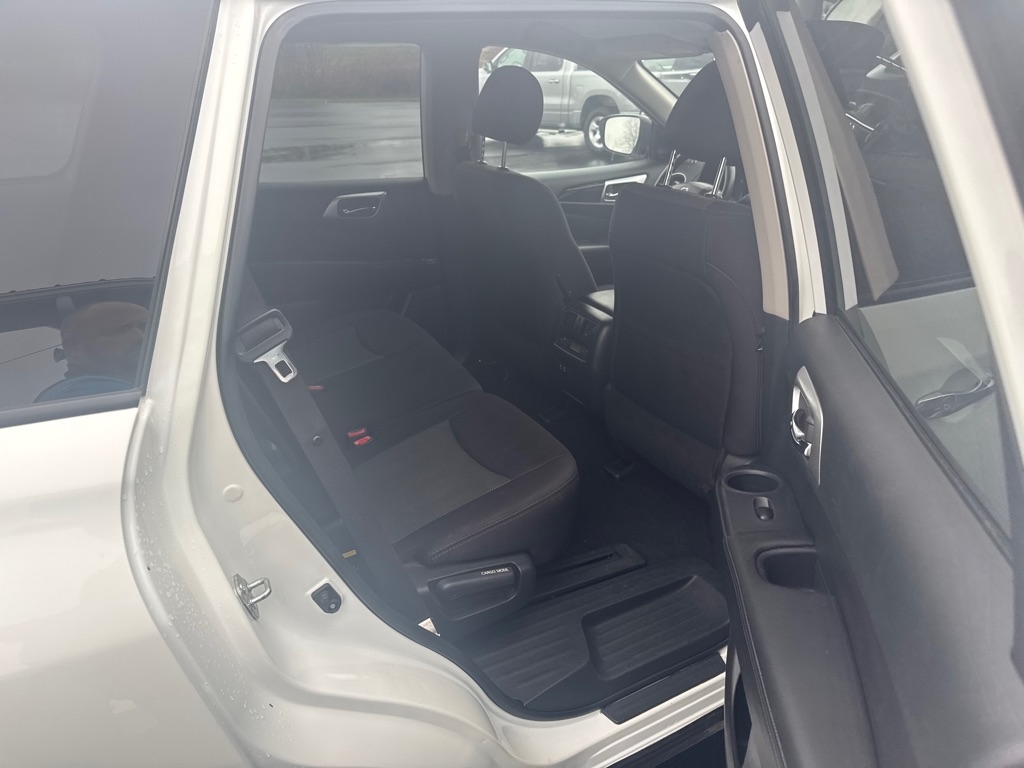 Nissan Pathfinder  2020 Nissan Pathfinder  2020