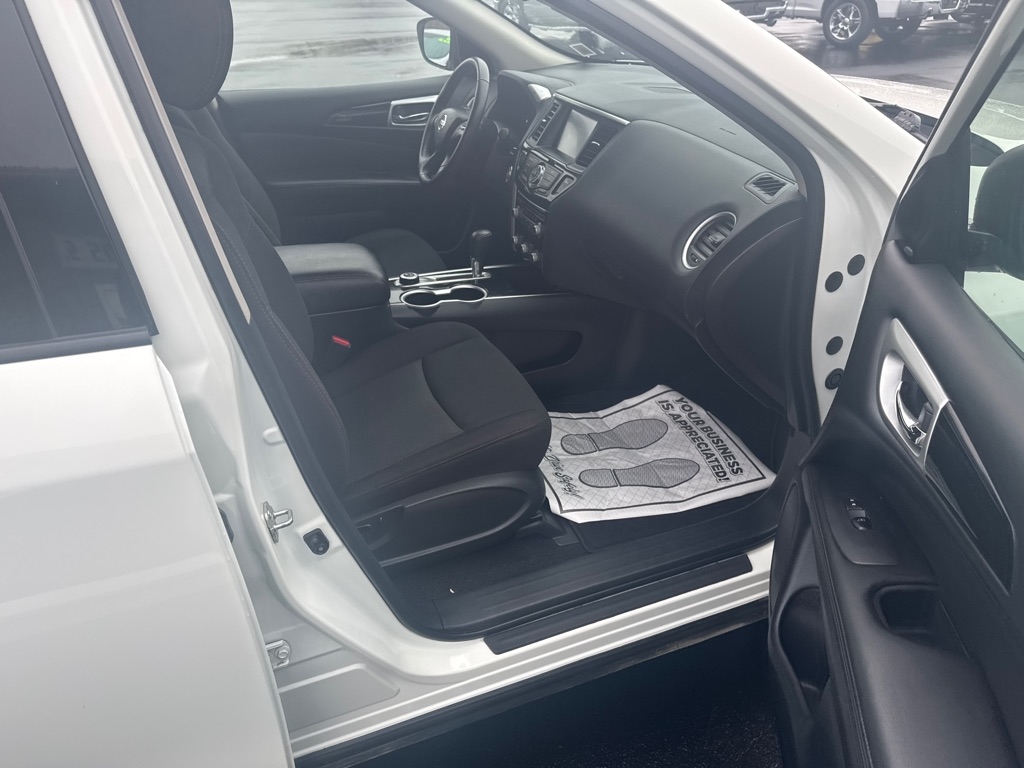 Nissan Pathfinder  2020 Nissan Pathfinder  2020