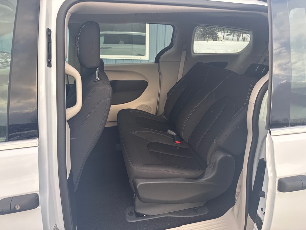 Chrysler Voyager  2021