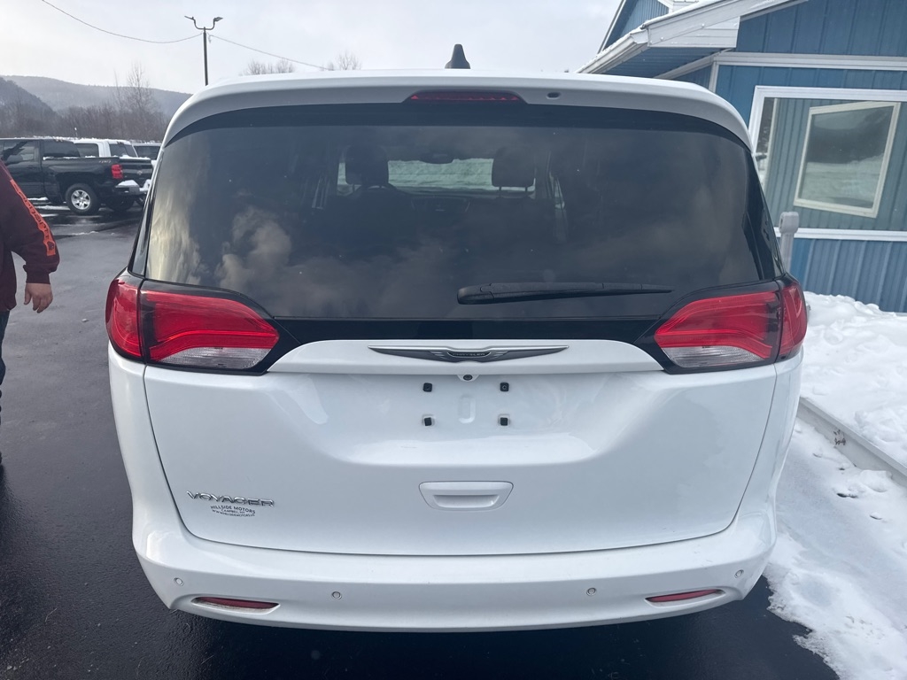 Chrysler Voyager  2021