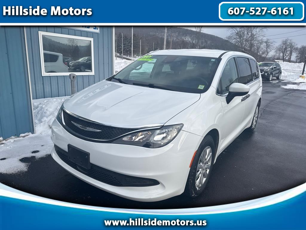 2021 Chrysler Voyager L