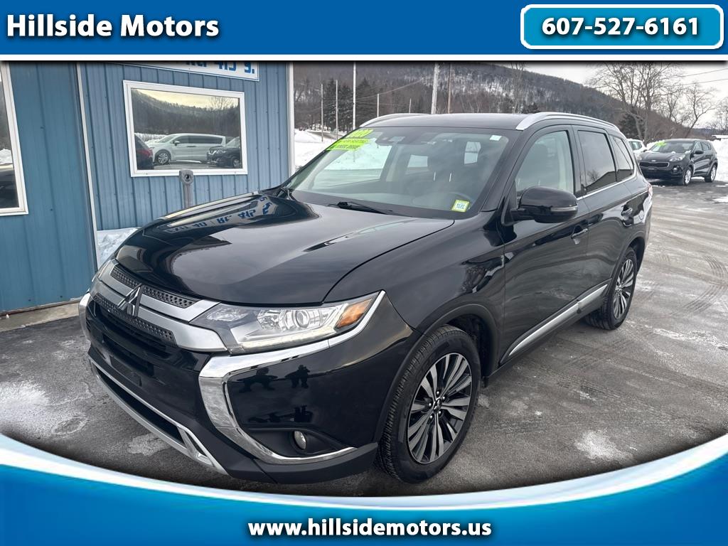 2020 Mitsubishi Outlander SE