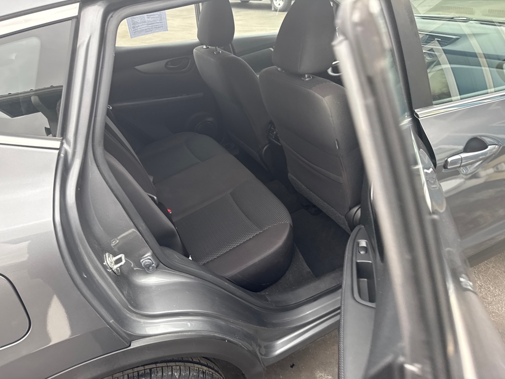 Nissan Rogue Sport  2019