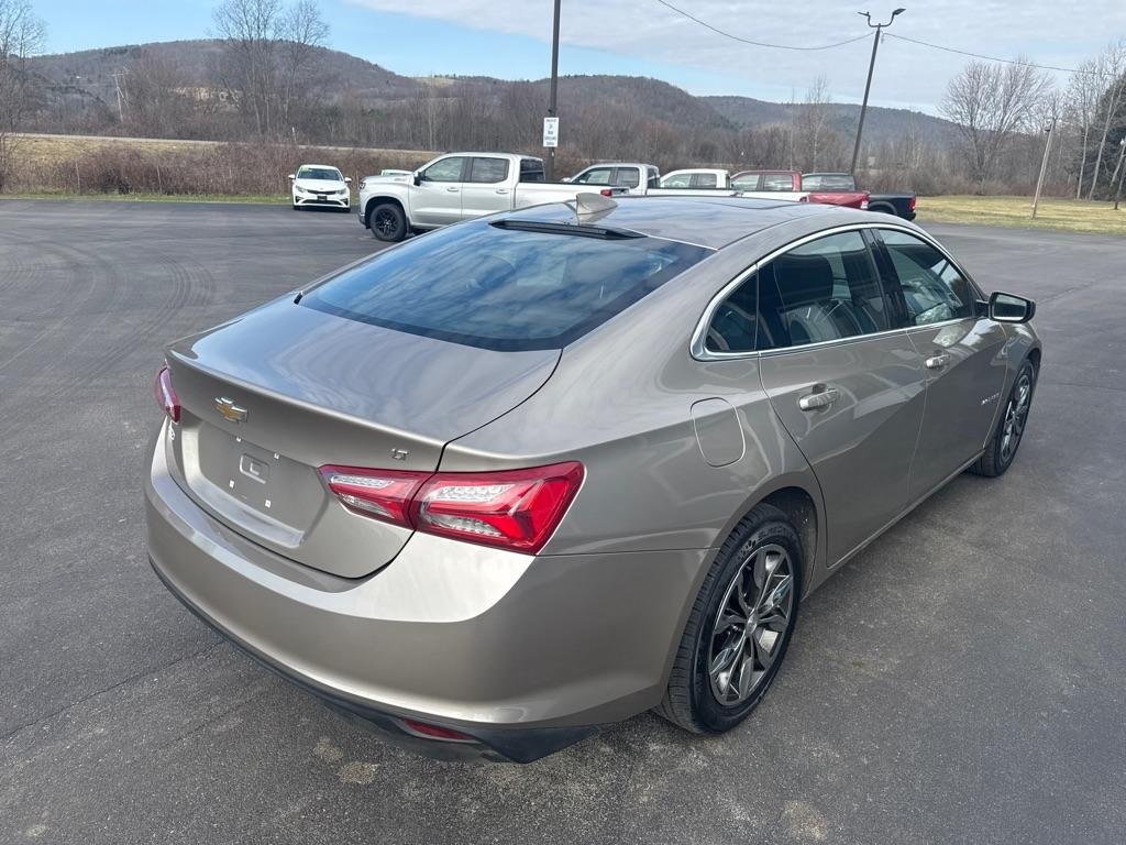Chevrolet Malibu 4dr Sdn LT 2022