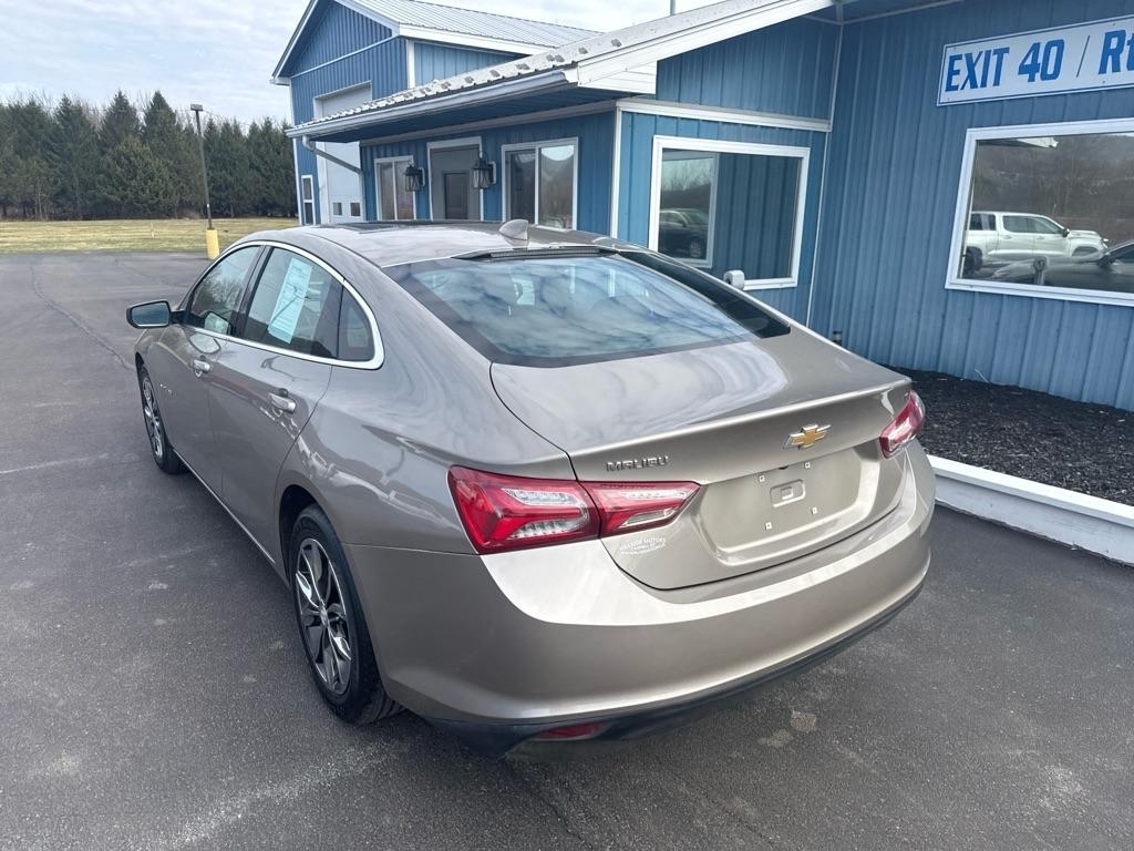 Chevrolet Malibu  2022