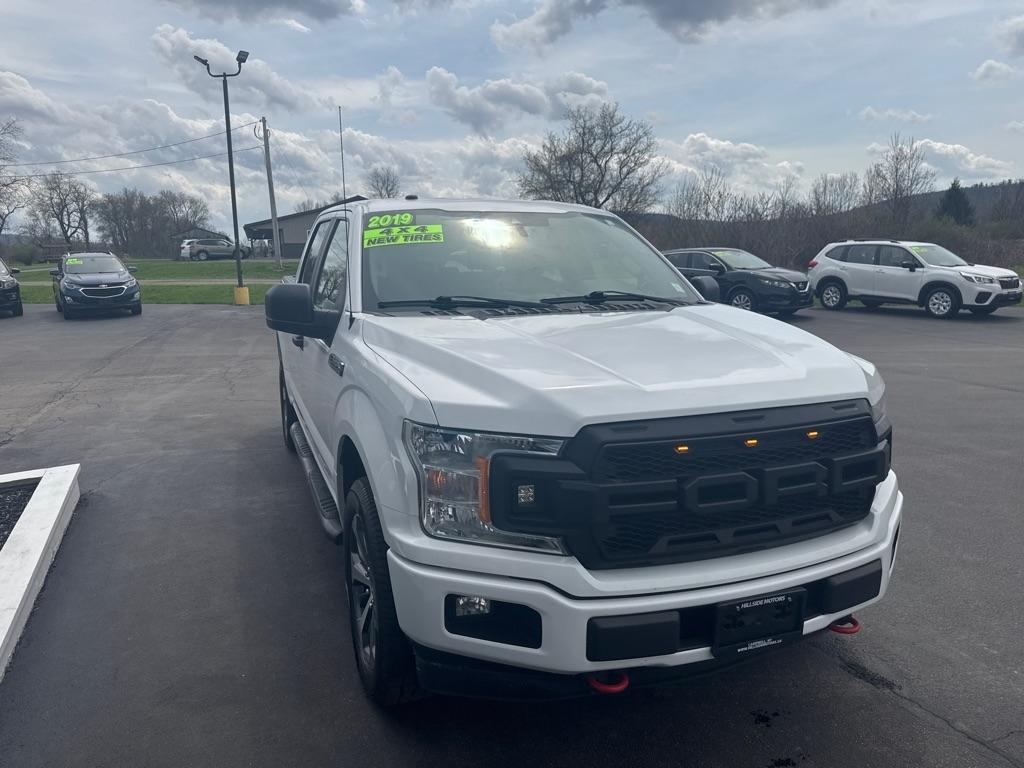 Ford F-150  2019