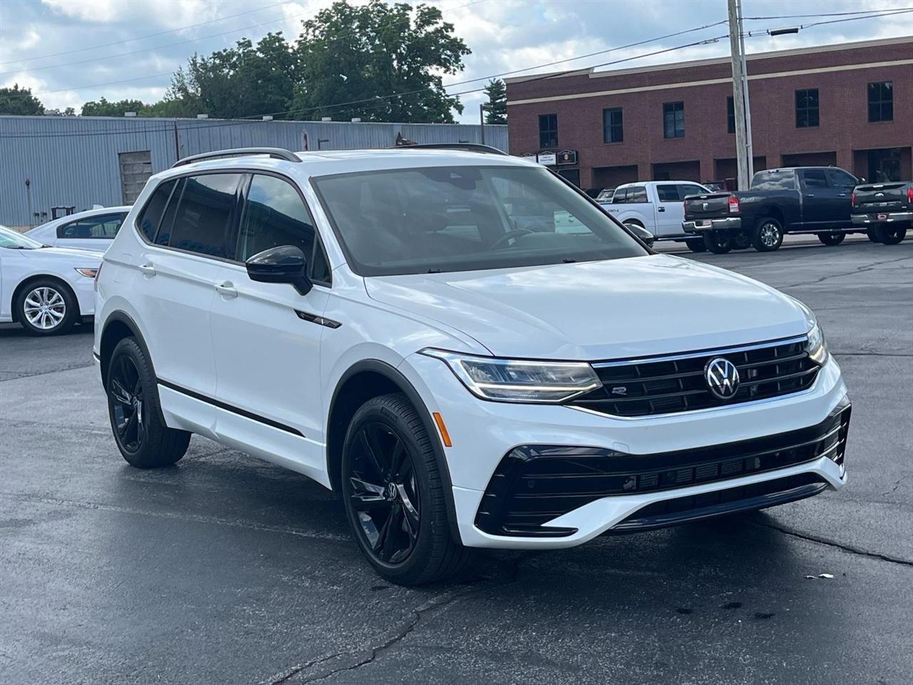 Volkswagen Tiguan  2023