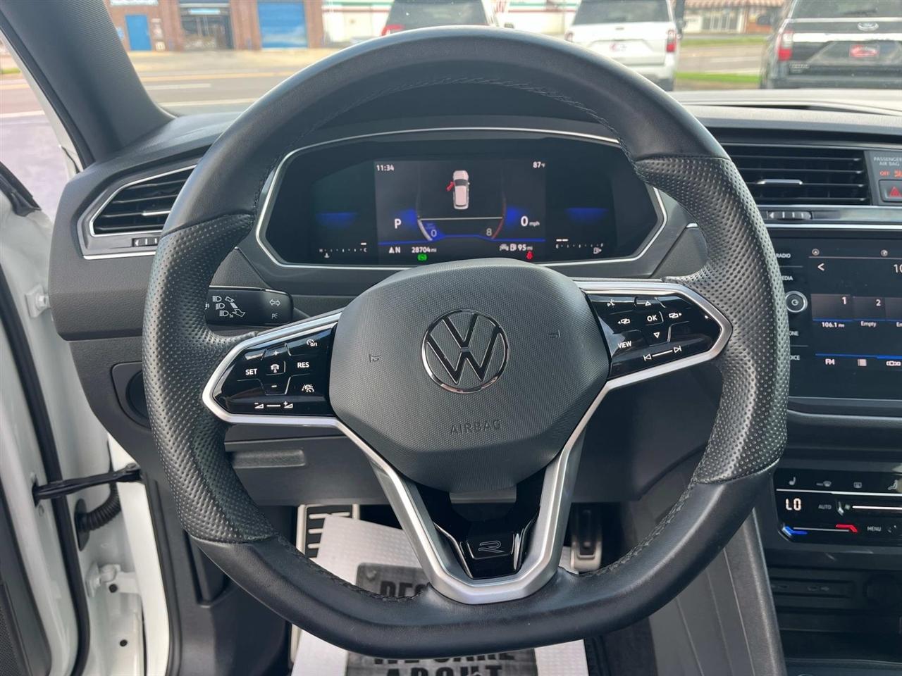 Volkswagen Tiguan  2023