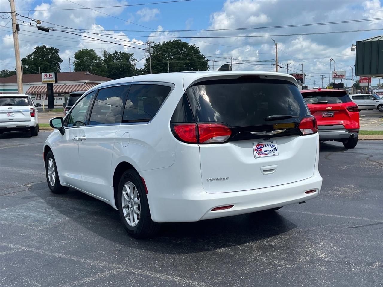 Chrysler Voyager  2022