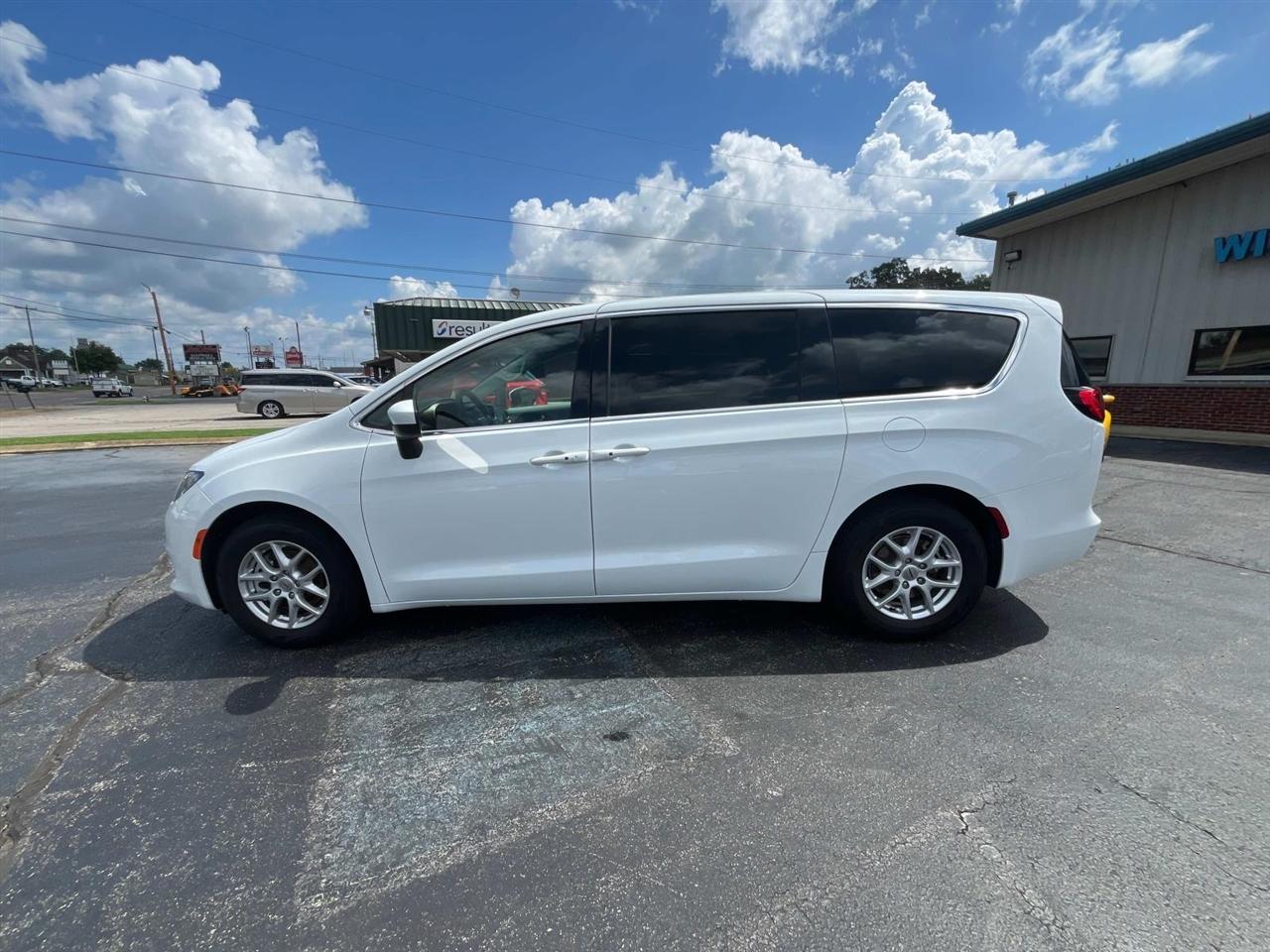 Chrysler Voyager  2022