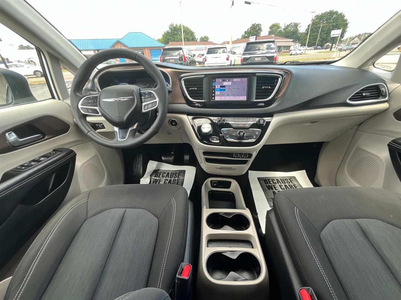 Chrysler Voyager  2022