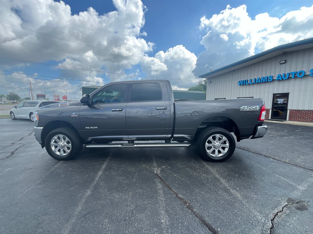 2019 RAM 2500 Tradesman Crew Cab SWB 4WD