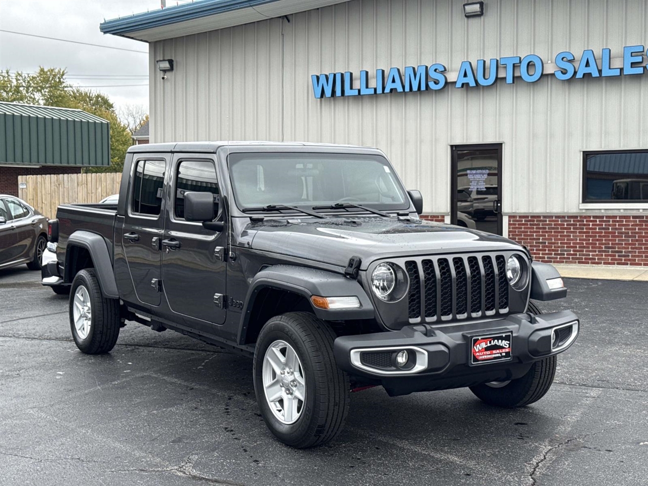 2023 Jeep Gladiator SPORT