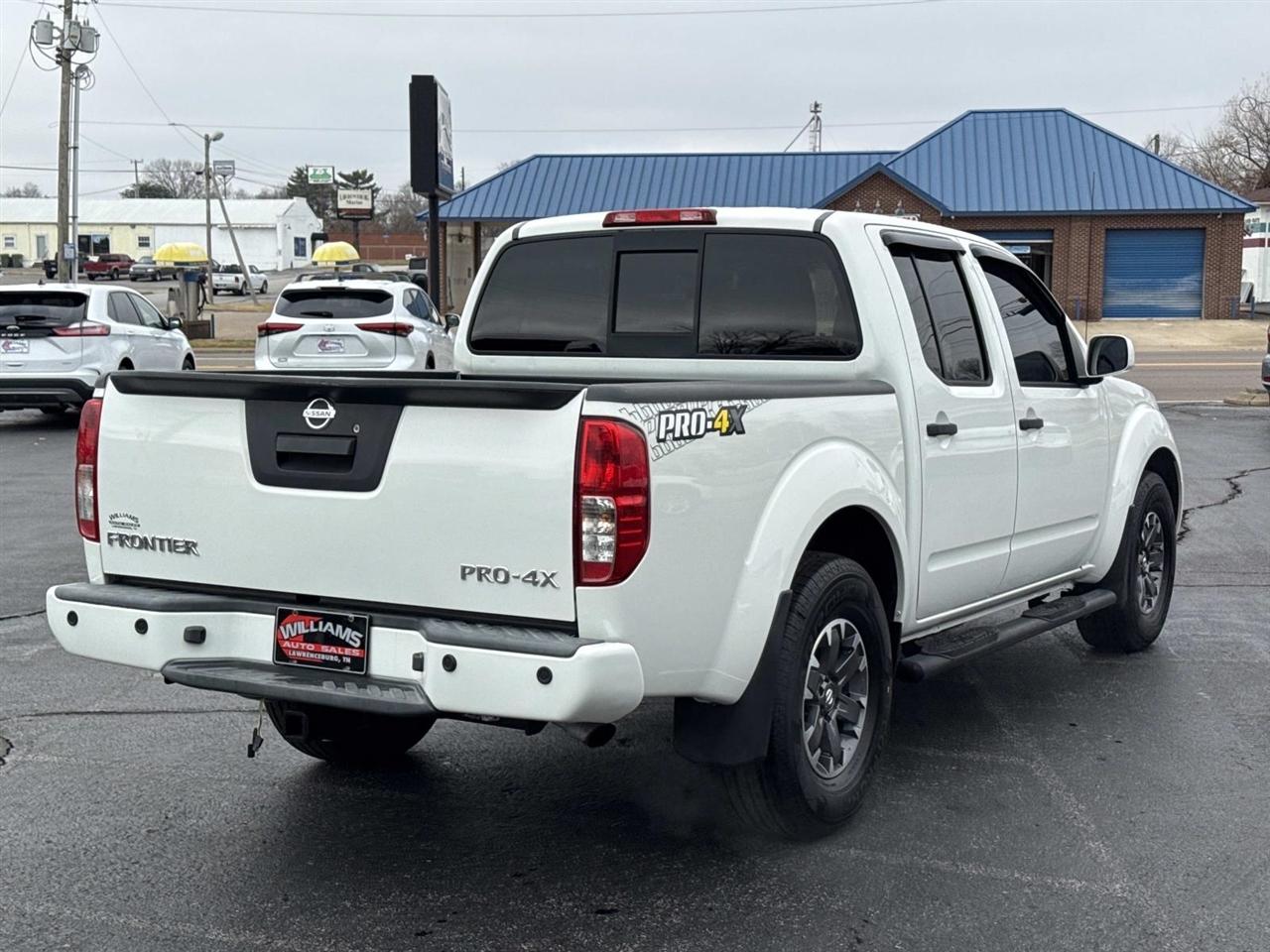 Nissan Frontier  2018