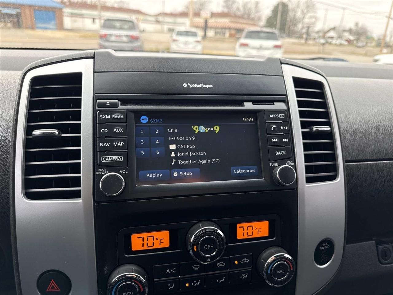 Nissan Frontier  2018