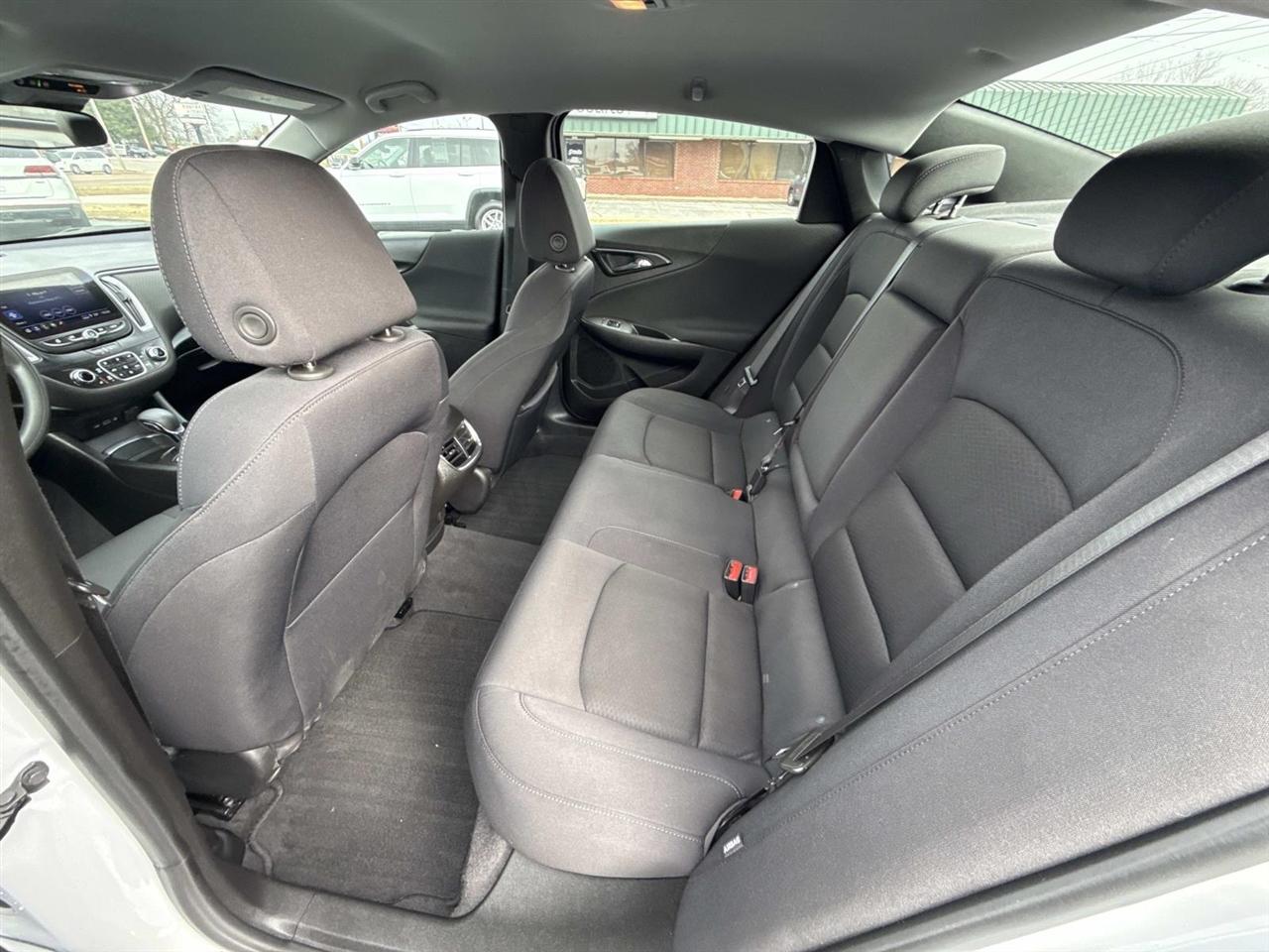 Chevrolet Malibu  2023