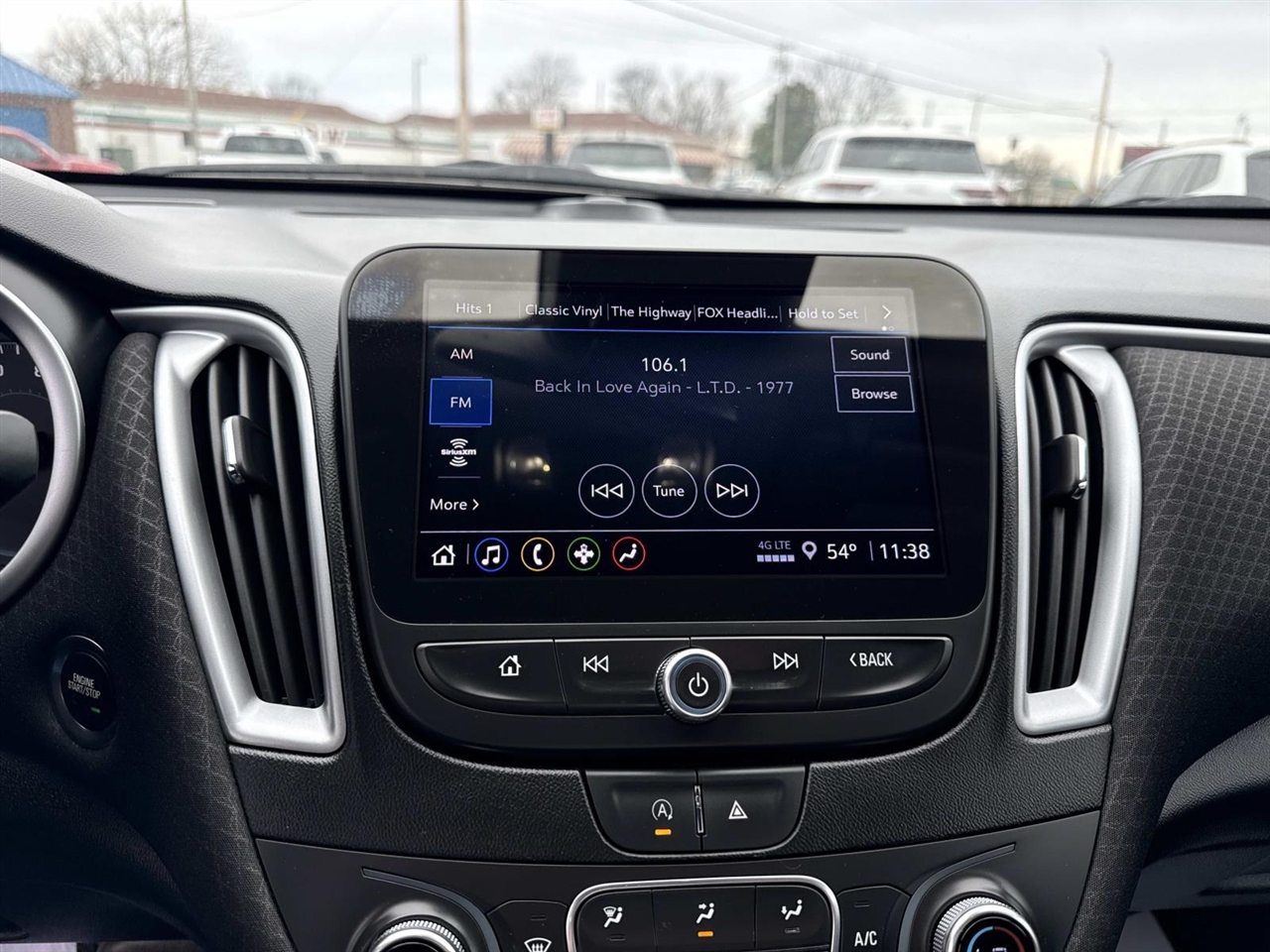 Chevrolet Malibu  2023