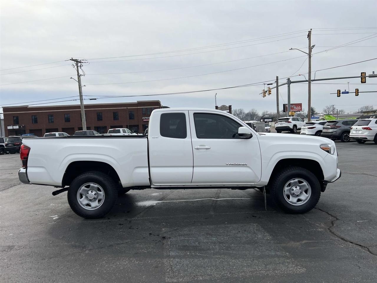 2023 Toyota Tacoma SR5