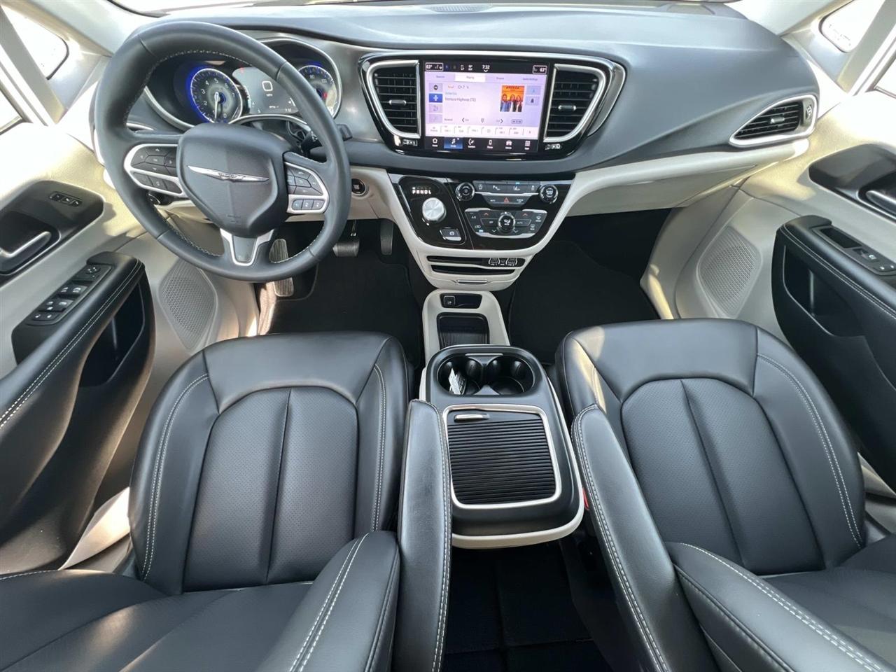 Chrysler Pacifica  2023