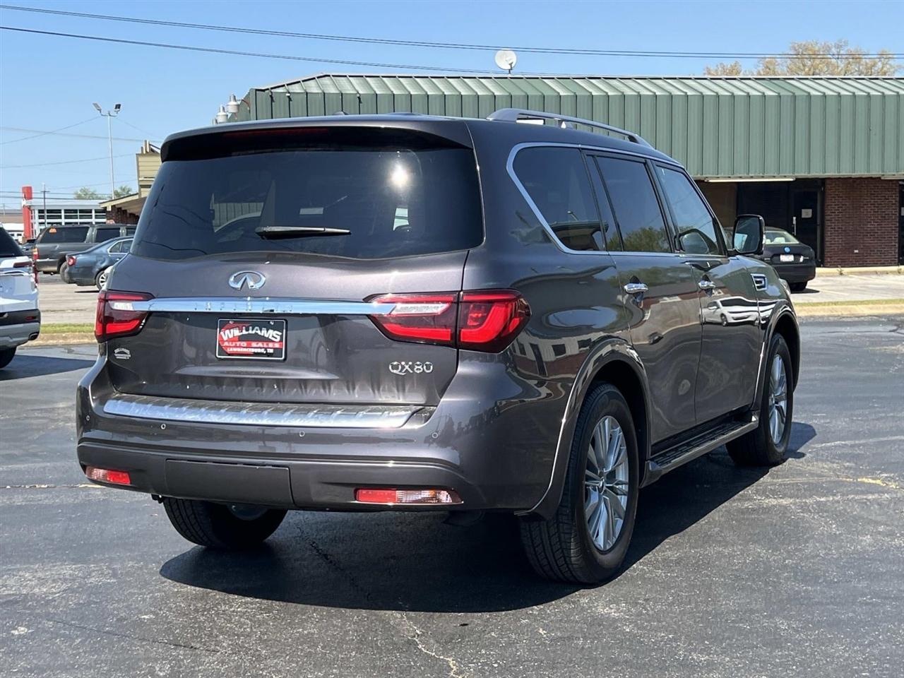 Infiniti QX80  2024