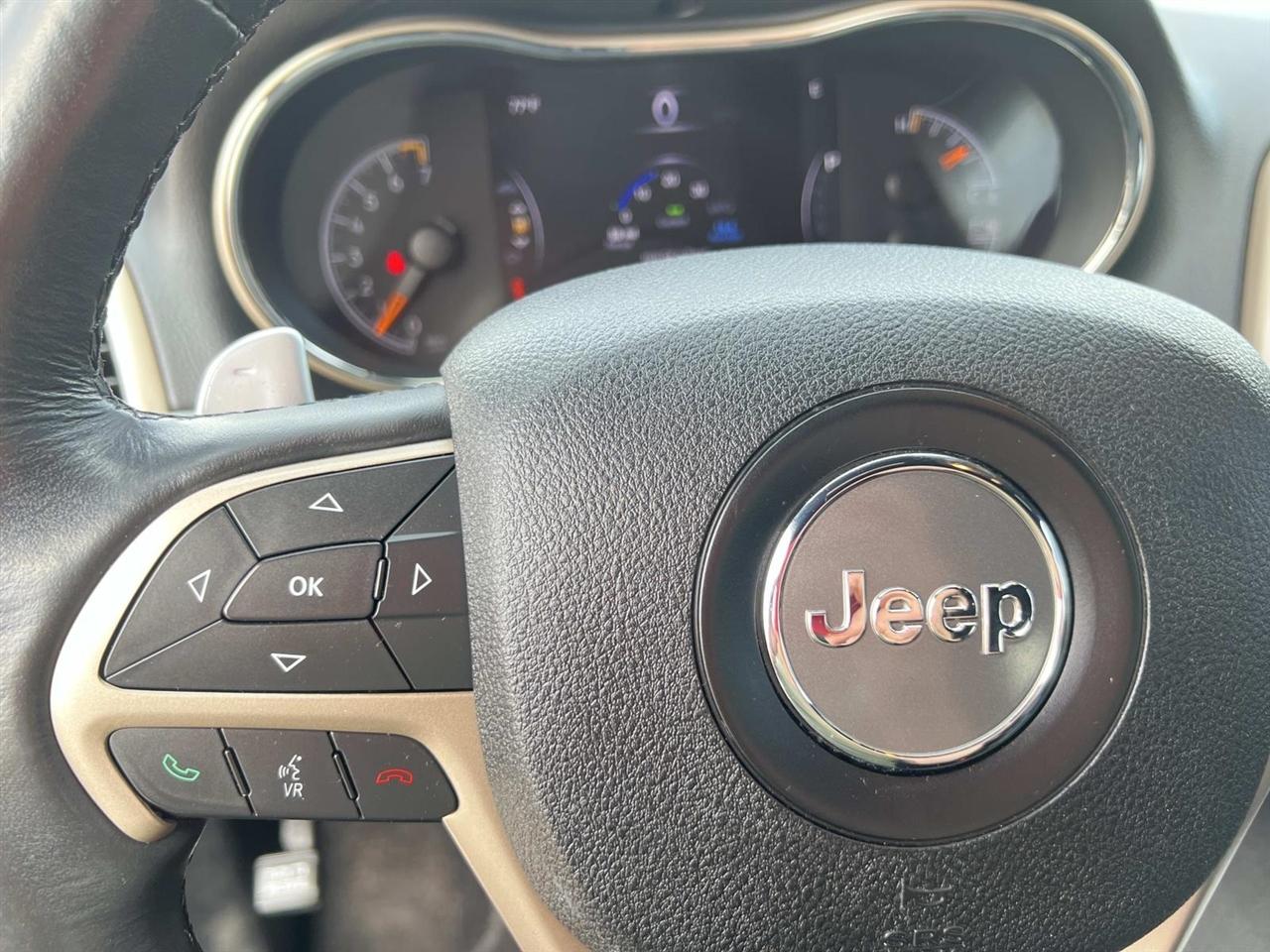 Jeep Grand Cherokee  2015