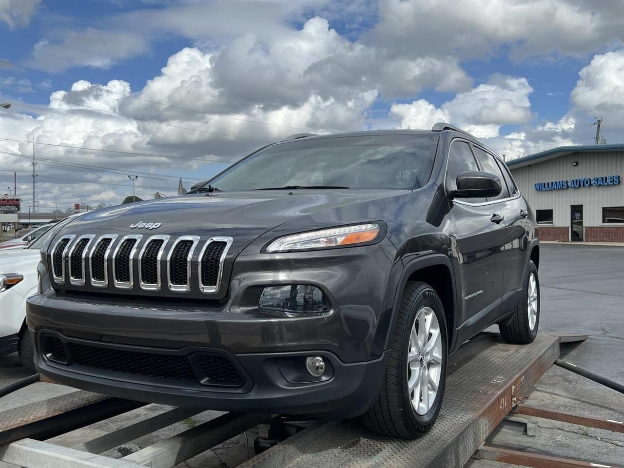 2017 Jeep Cherokee LATITUDE
