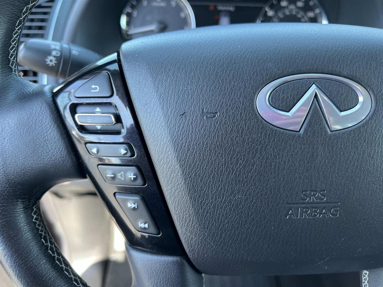 Infiniti QX80  2024