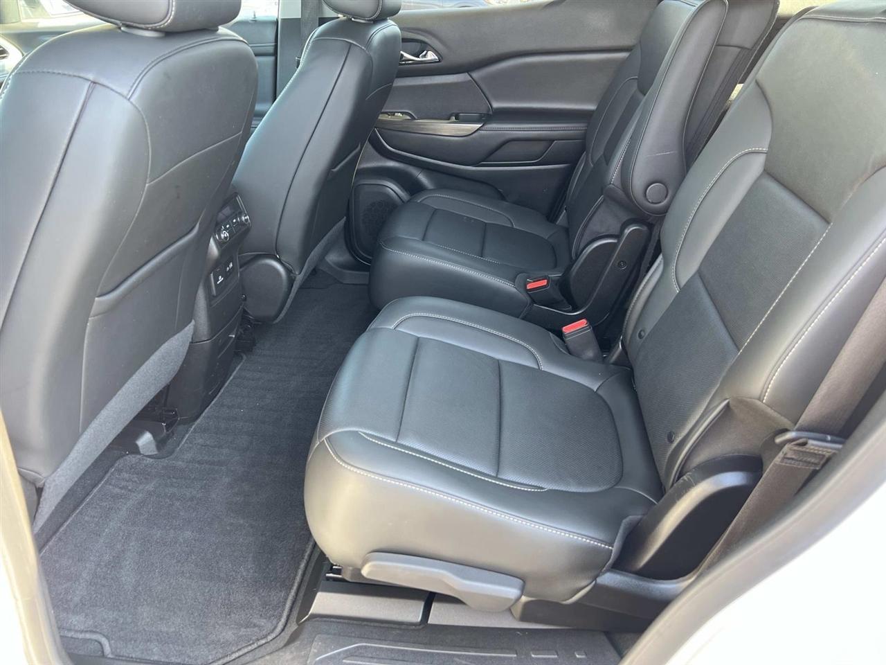 GMC Acadia  2023