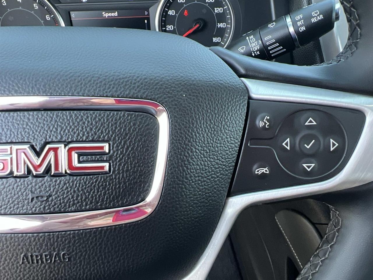 GMC Acadia  2023