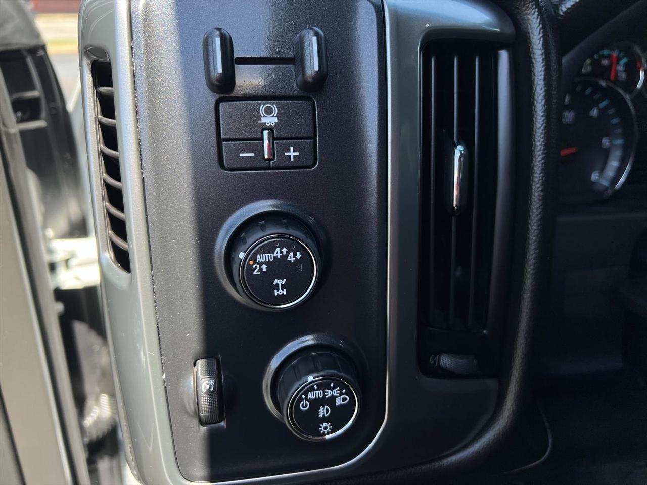 Chevrolet Silverado 1500  2018