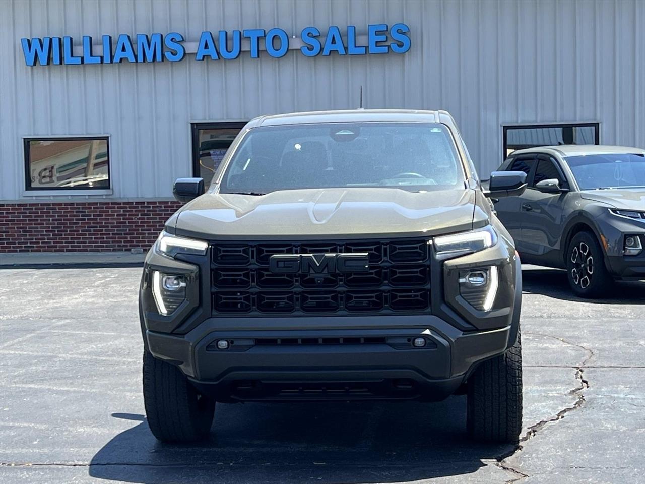 GMC Canyon  2023