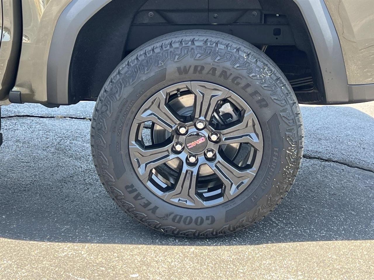 GMC Canyon  2023