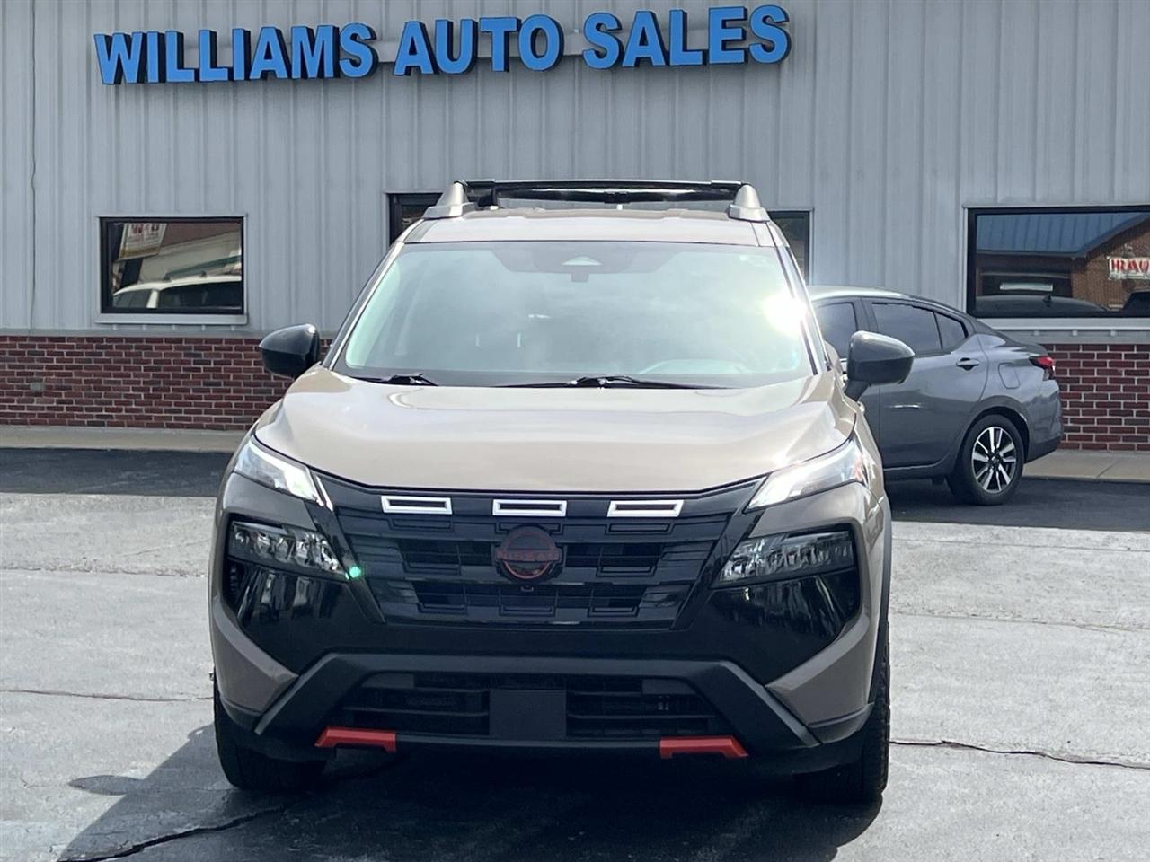 Nissan Rogue  2025