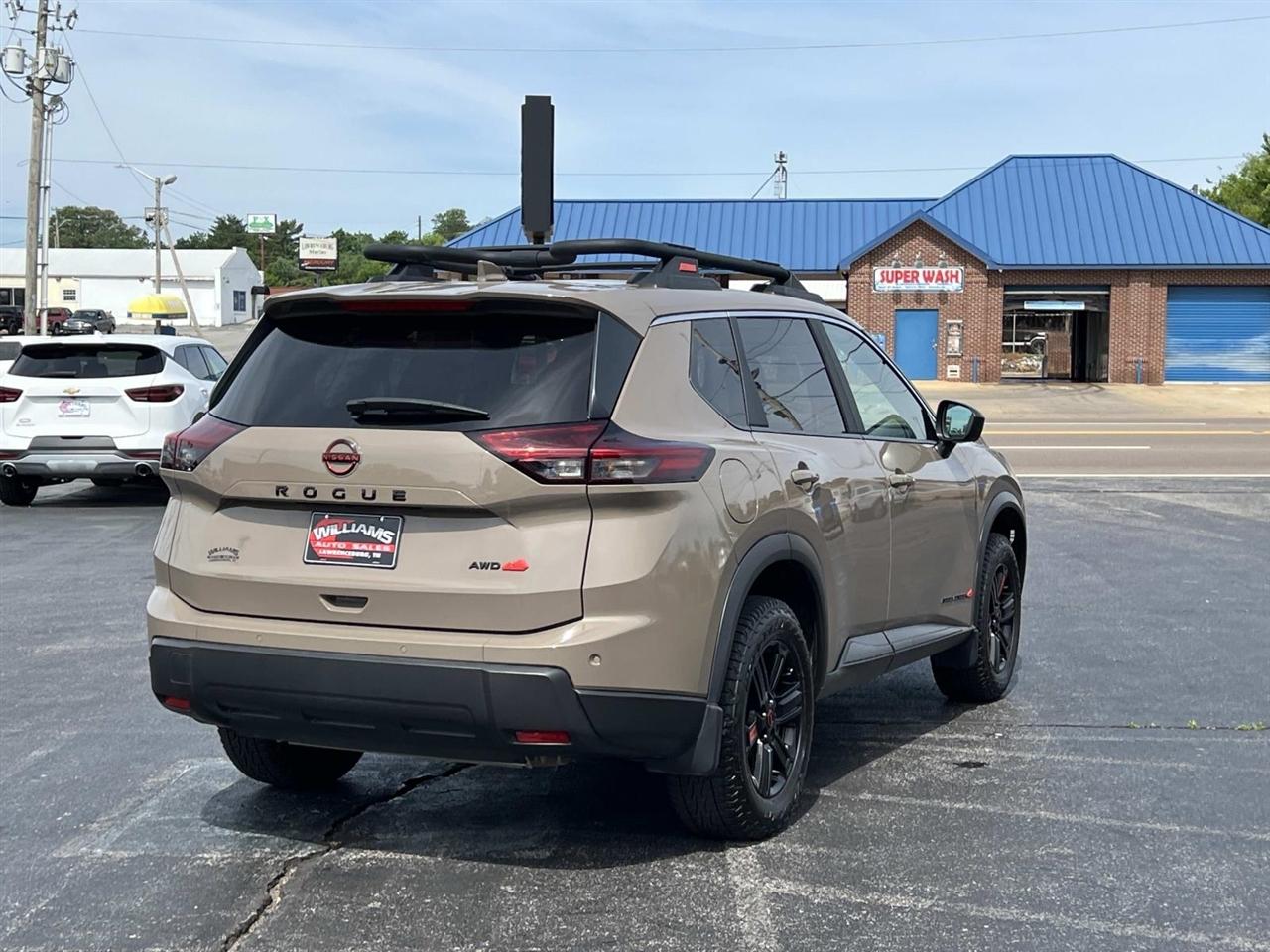 Nissan Rogue  2025