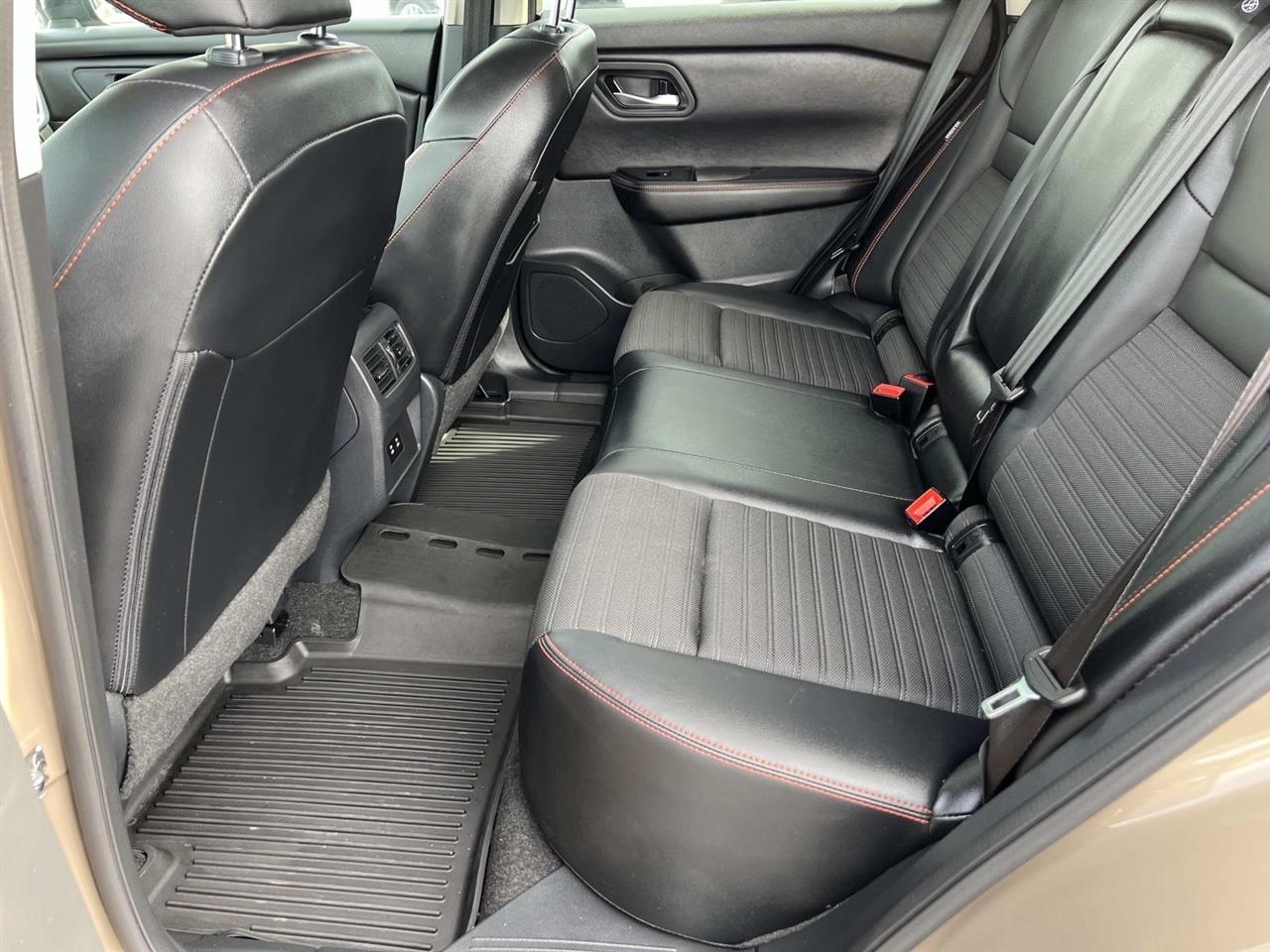 Nissan Rogue  2025