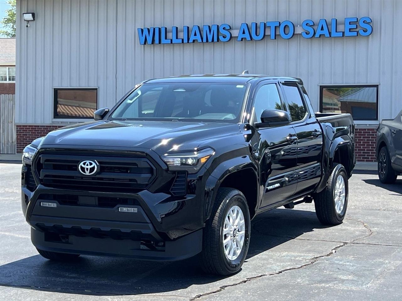 2025 Toyota Tacoma SR5