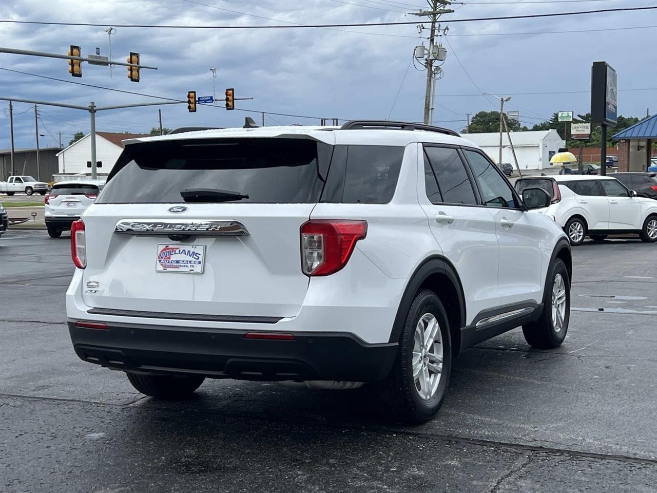 Ford Explorer  2023