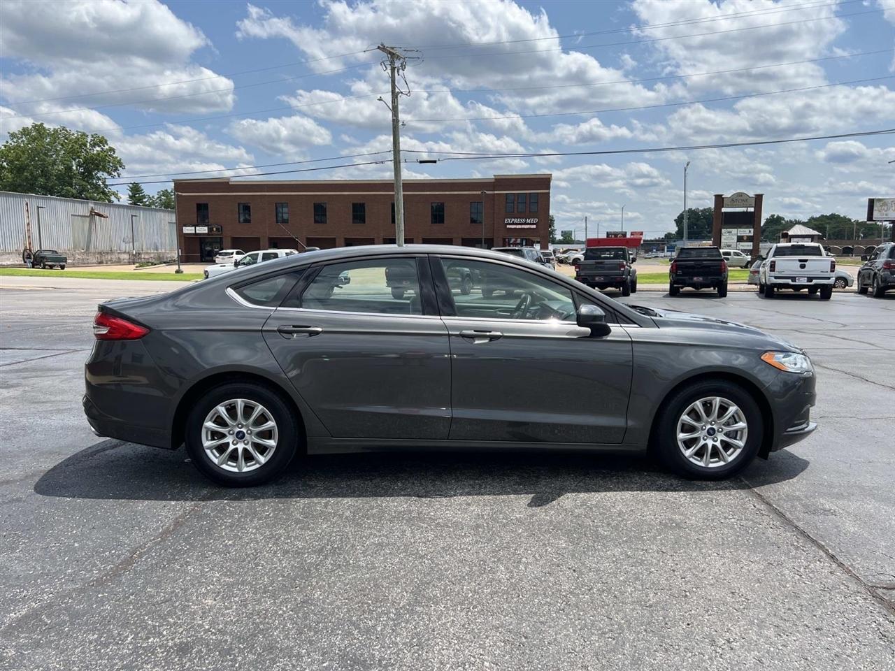 Ford Fusion  2018