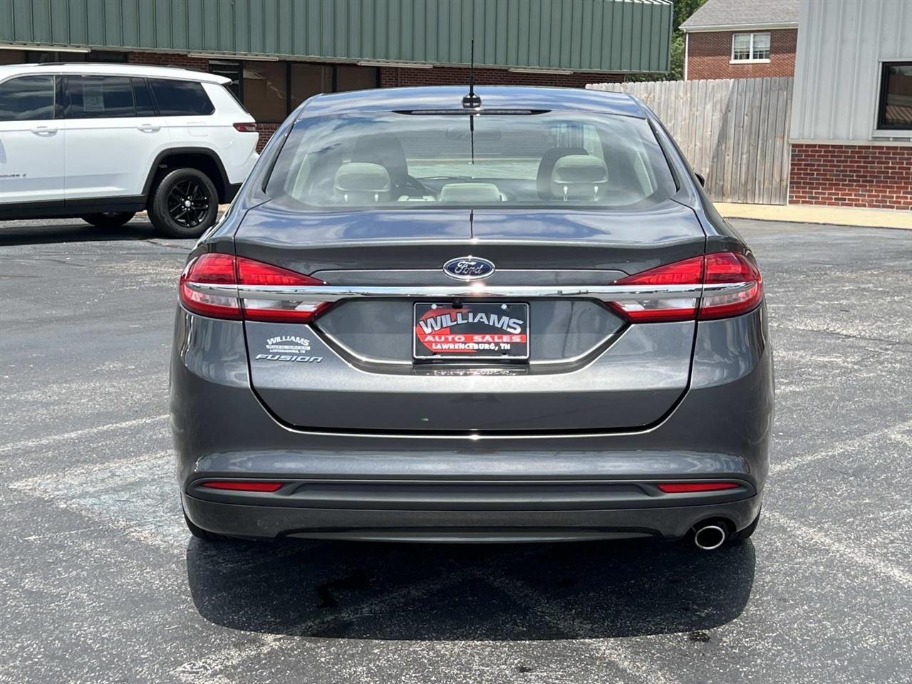 Ford Fusion  2018