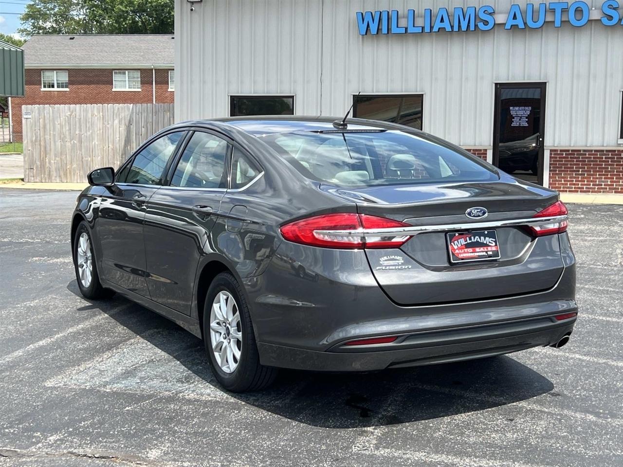 Ford Fusion  2018