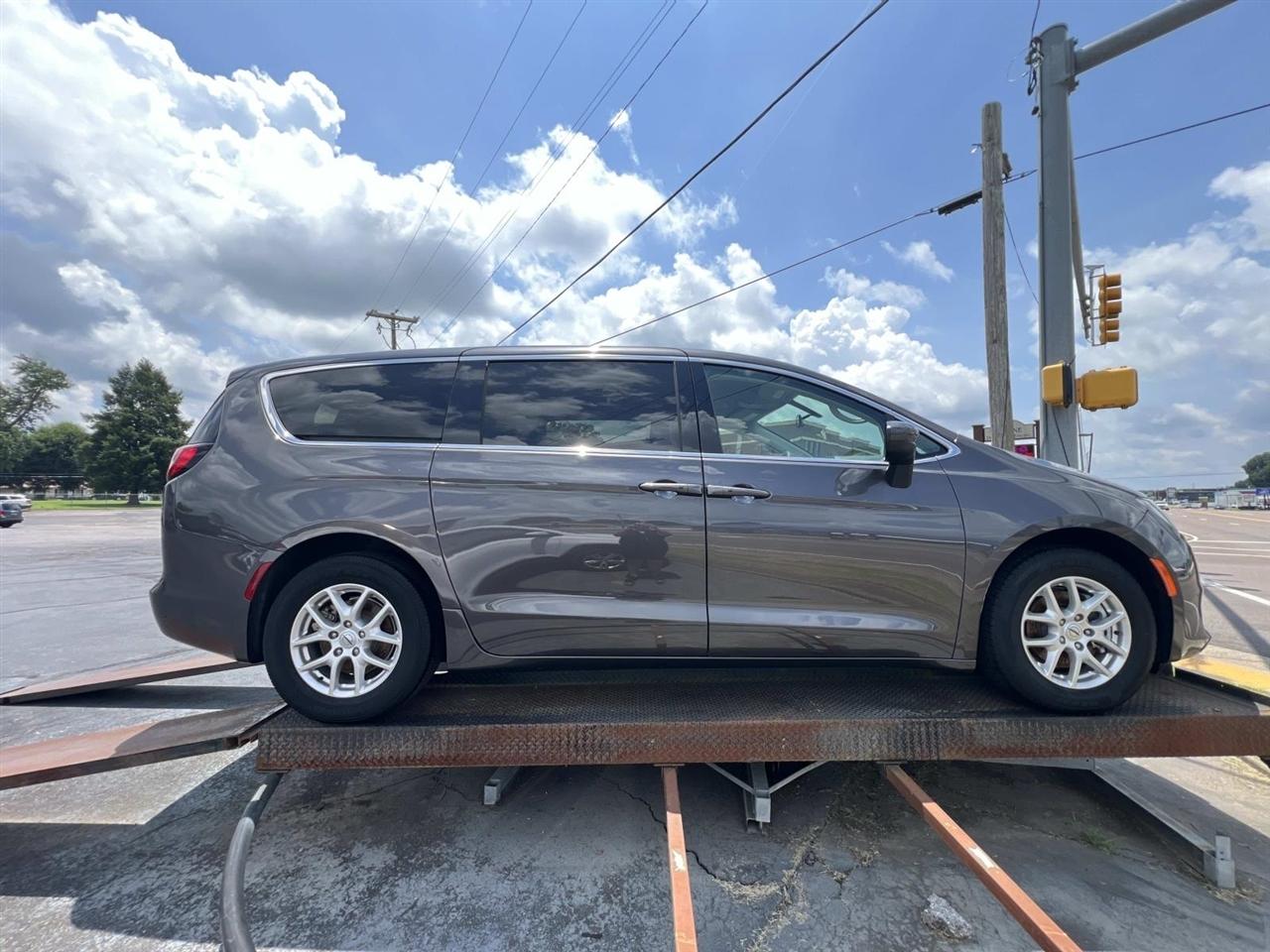 Chrysler Voyager  2022